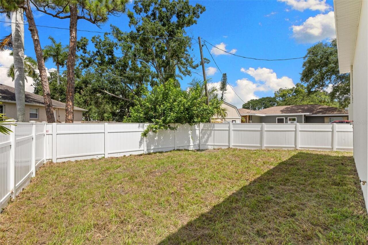 Listing Photo 24