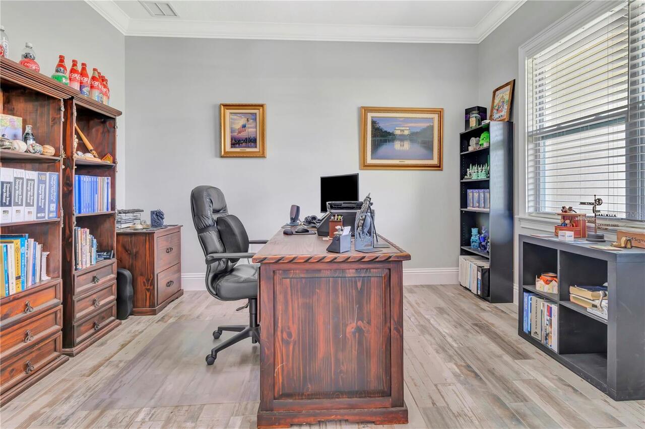 Listing Photo 15