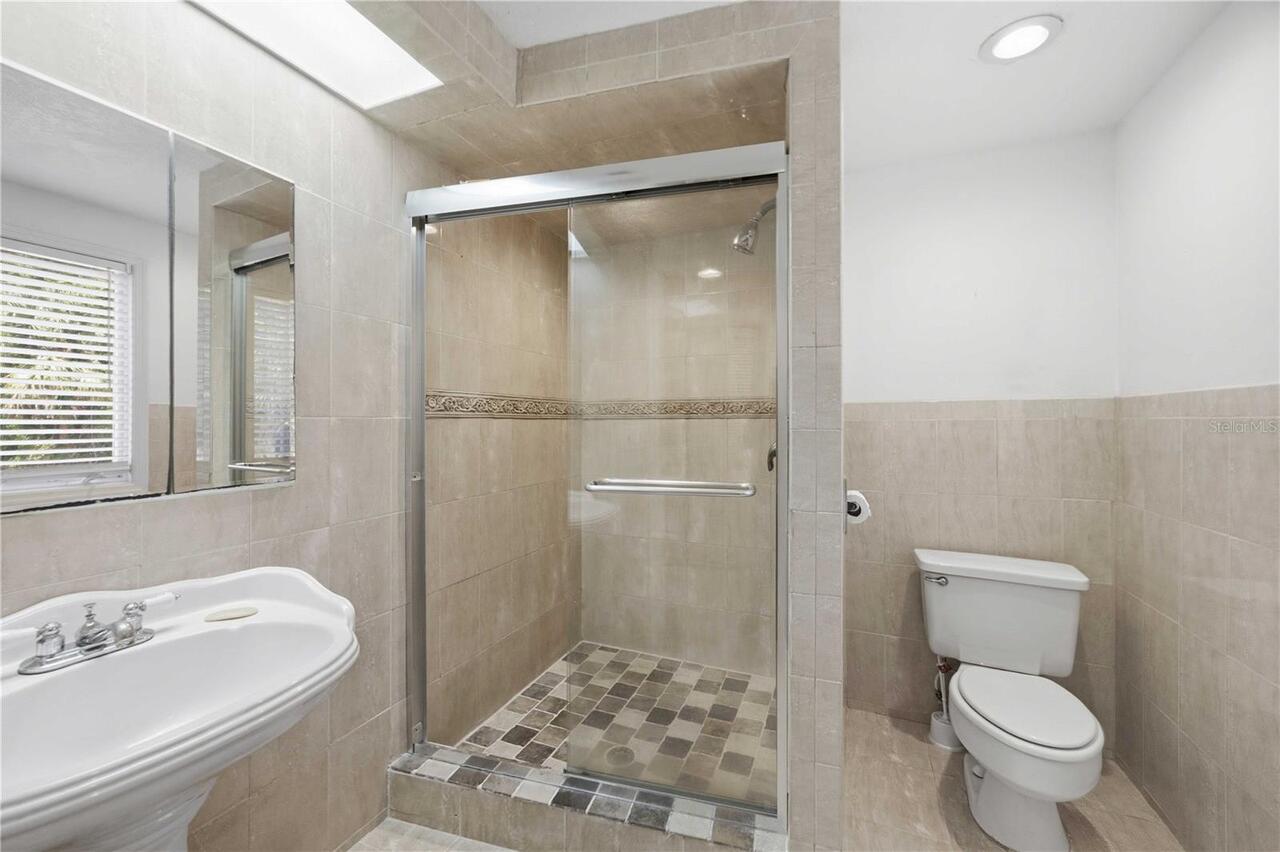 Listing Photo 31