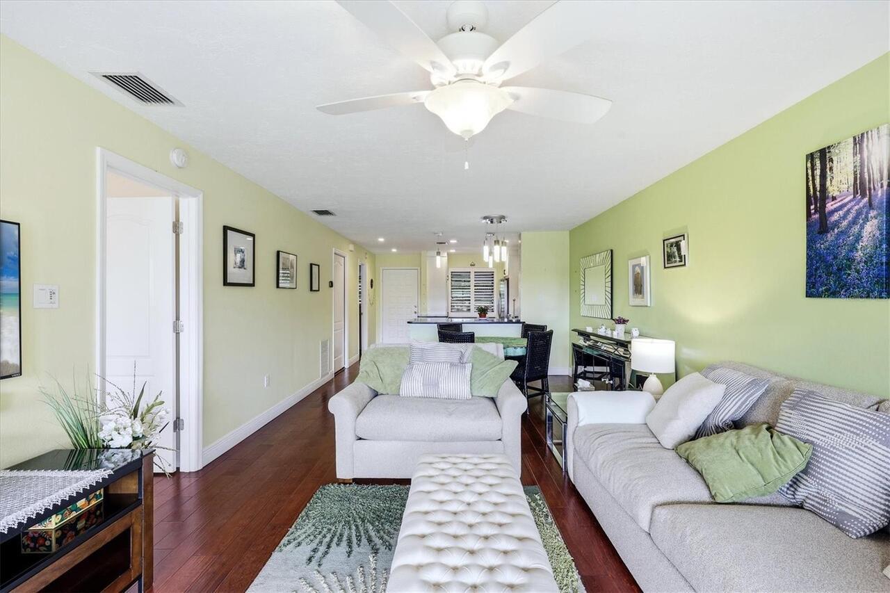Listing Photo 7