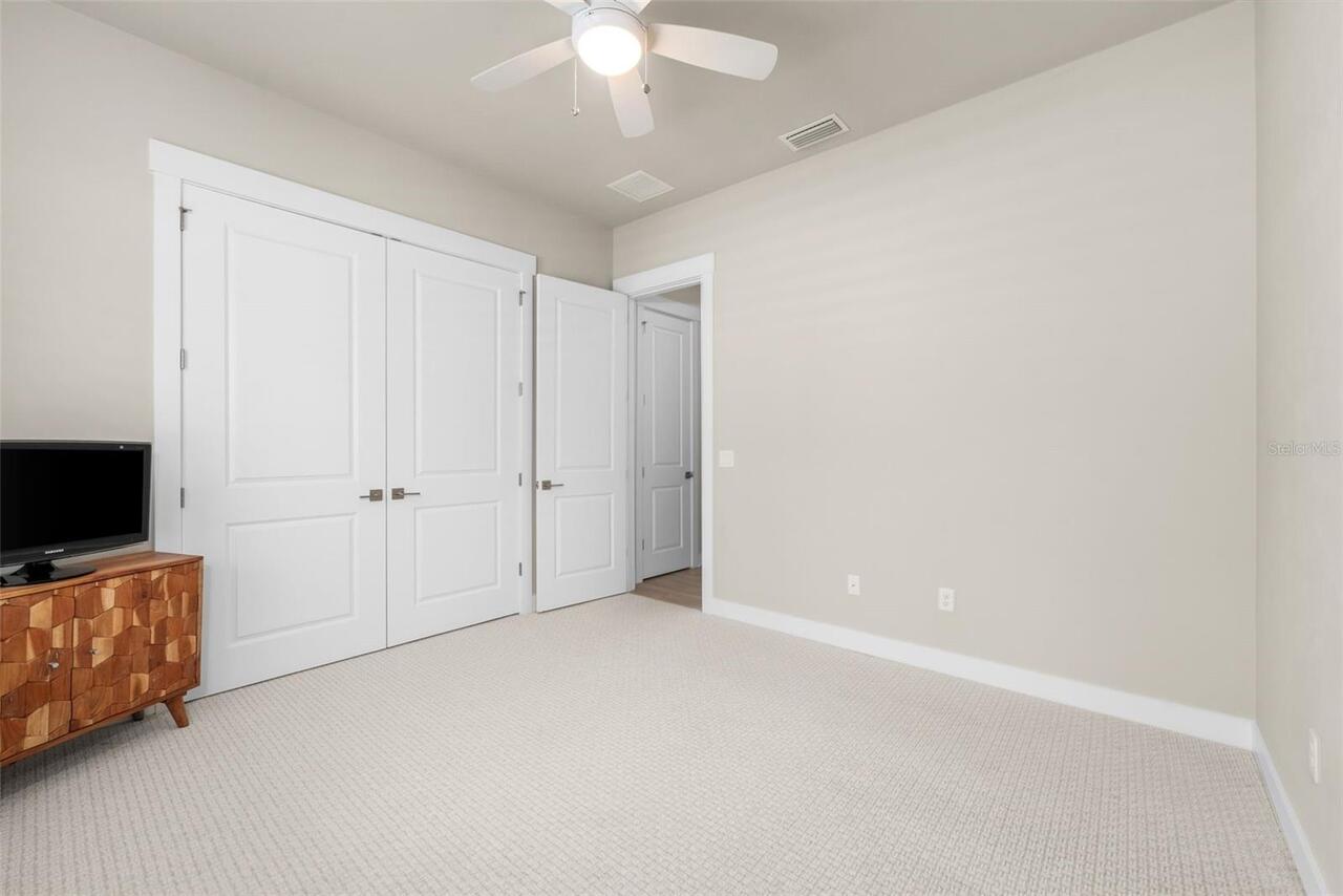 Listing Photo 35