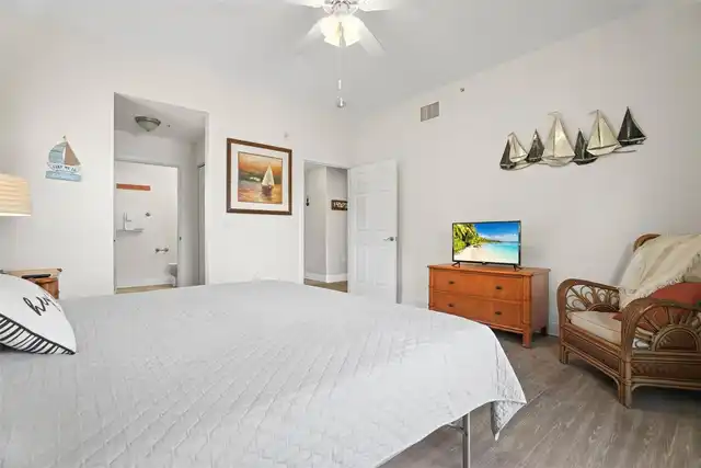 Listing Photo 14