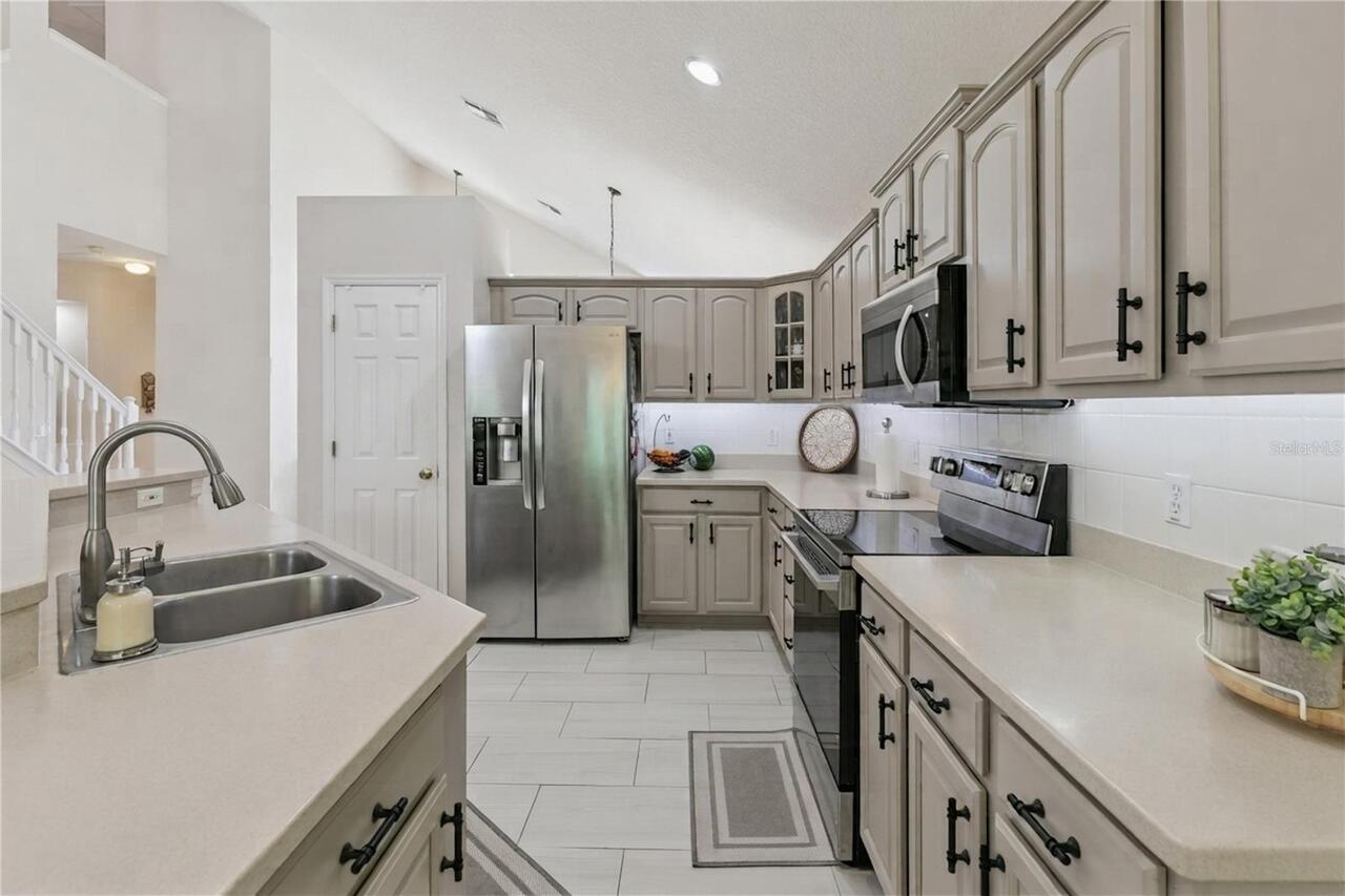 Listing Photo 18