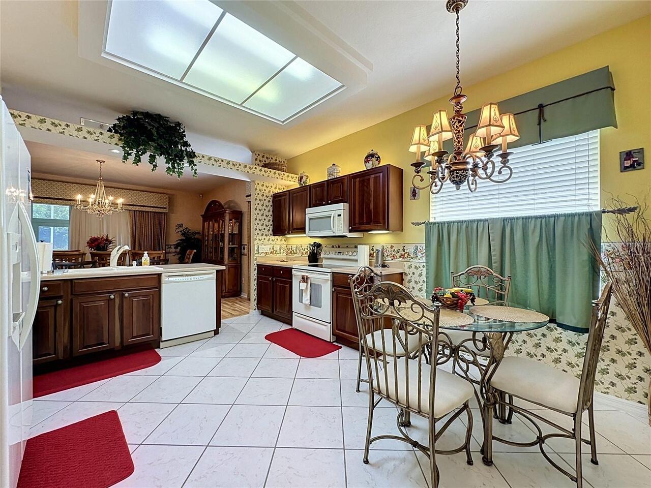 Listing Photo 17