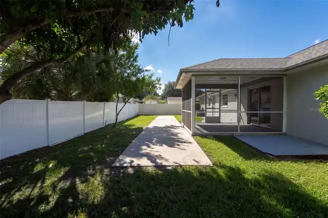 Listing Photo 18