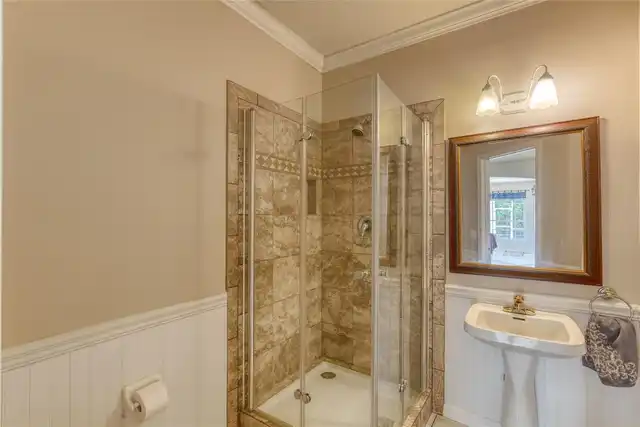 Listing Photo 29