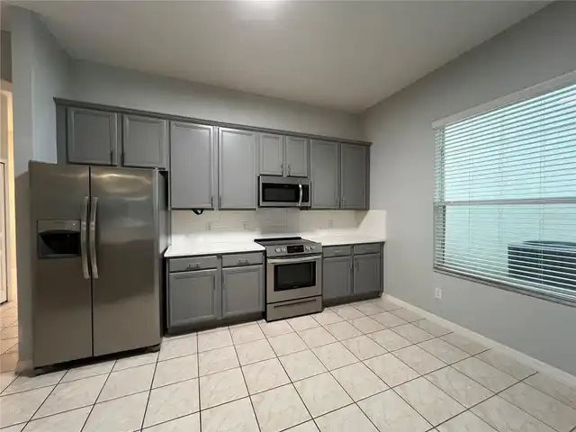 Listing Photo 14