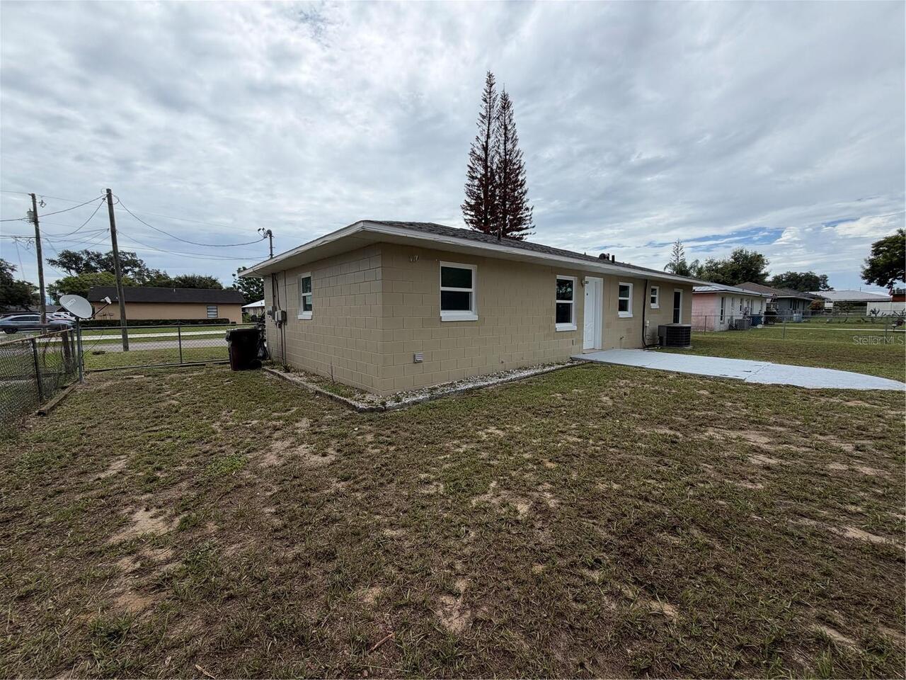 Listing Photo 8
