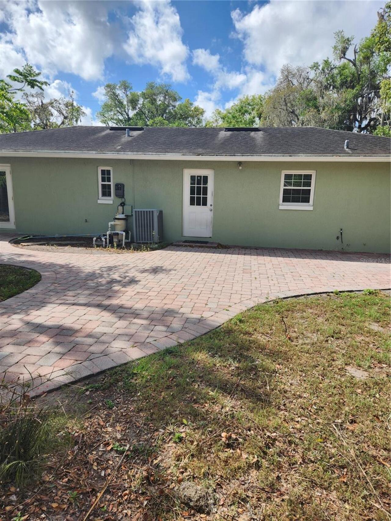 Listing Photo 15