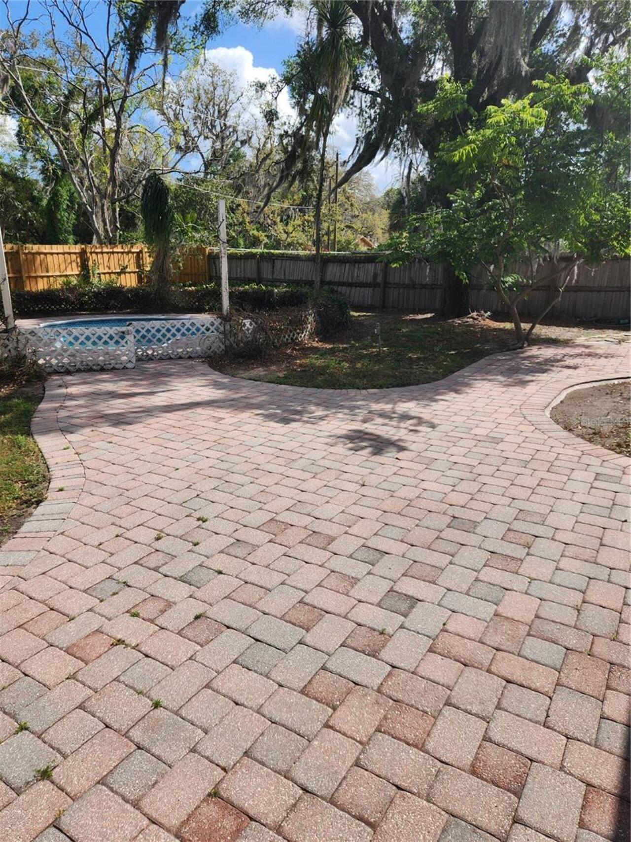 Listing Photo 19