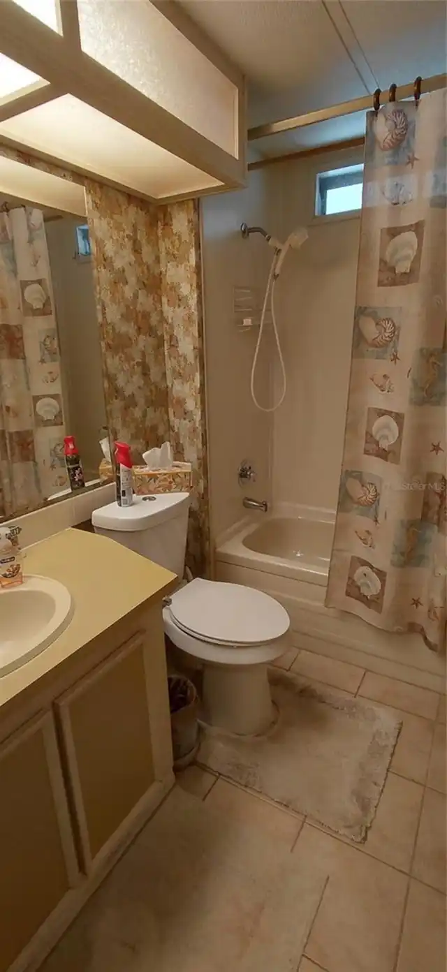 Listing Photo 16