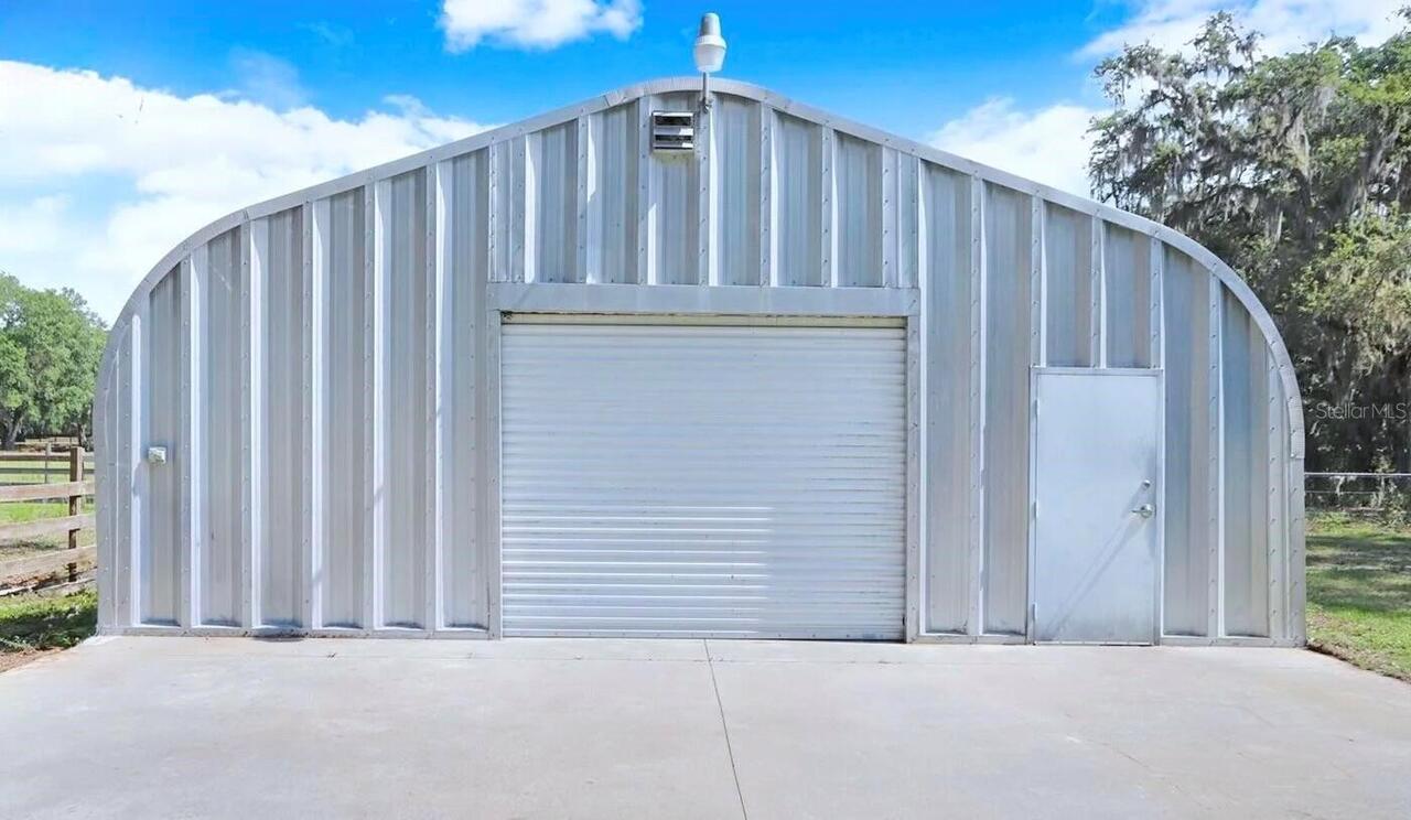 Listing Photo 11
