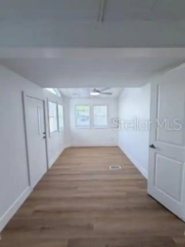 Listing Photo 7