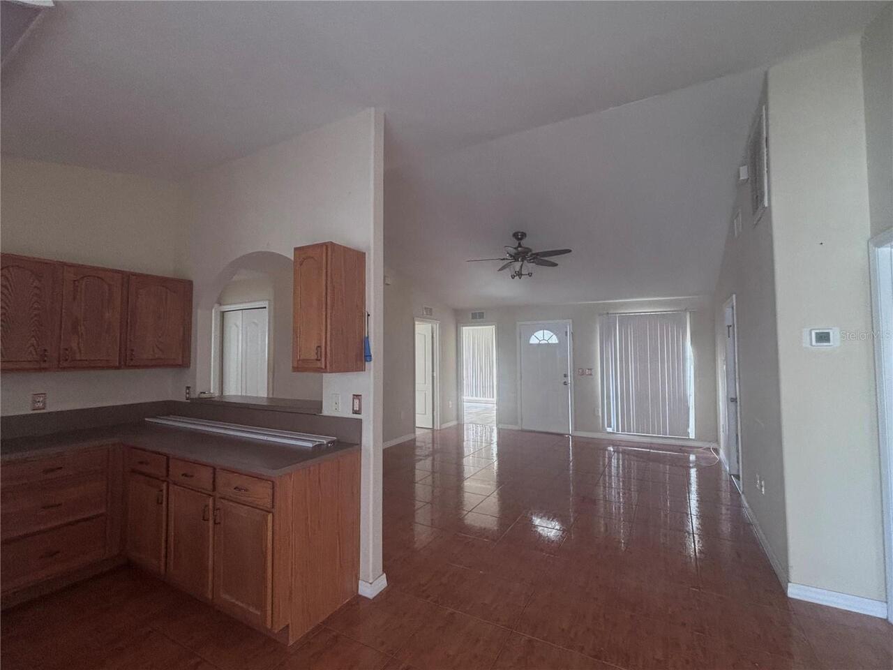 Listing Photo 8