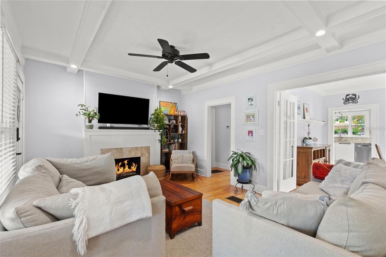 Listing Photo 8