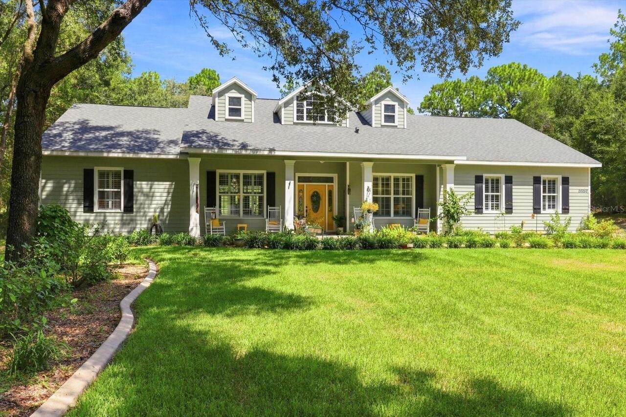 Listing Photo 1