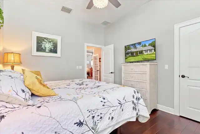 Listing Photo 32