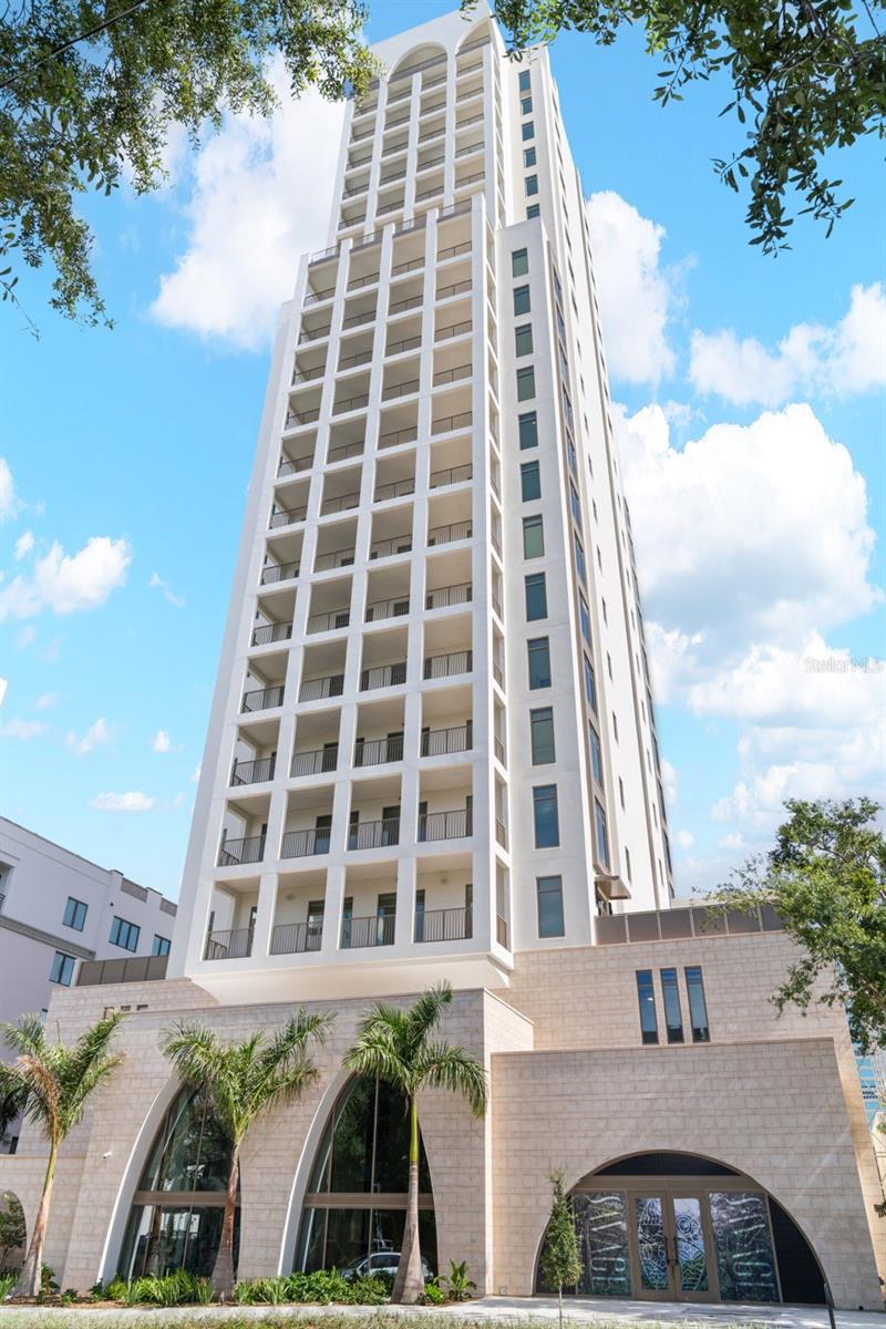 3BR, Home, 3BA, $5,000,000
Read More