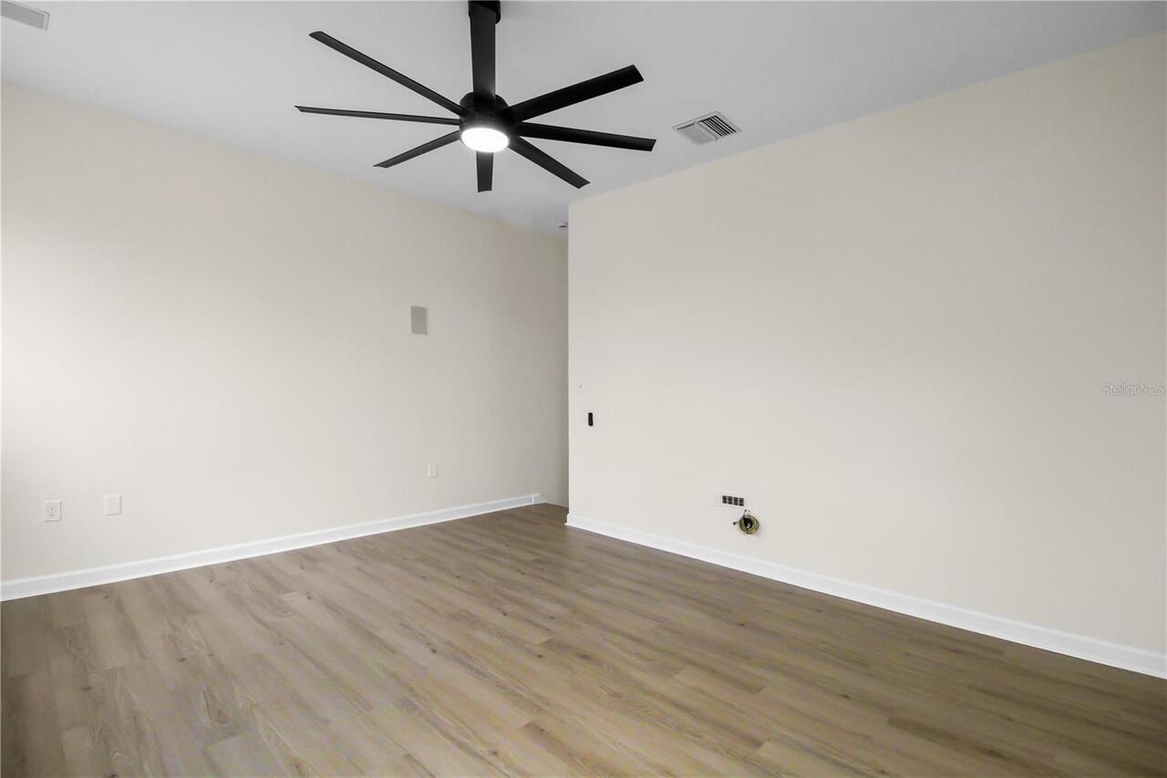 Listing Photo 47
