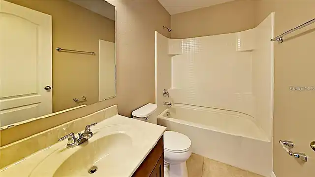 Listing Photo 7