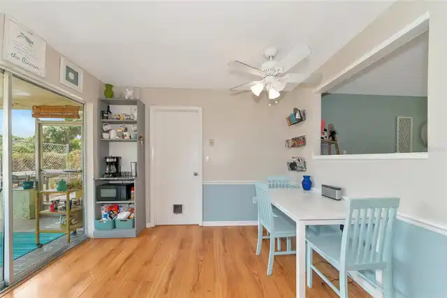 Listing Photo 12