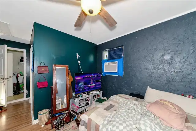 Listing Photo 25