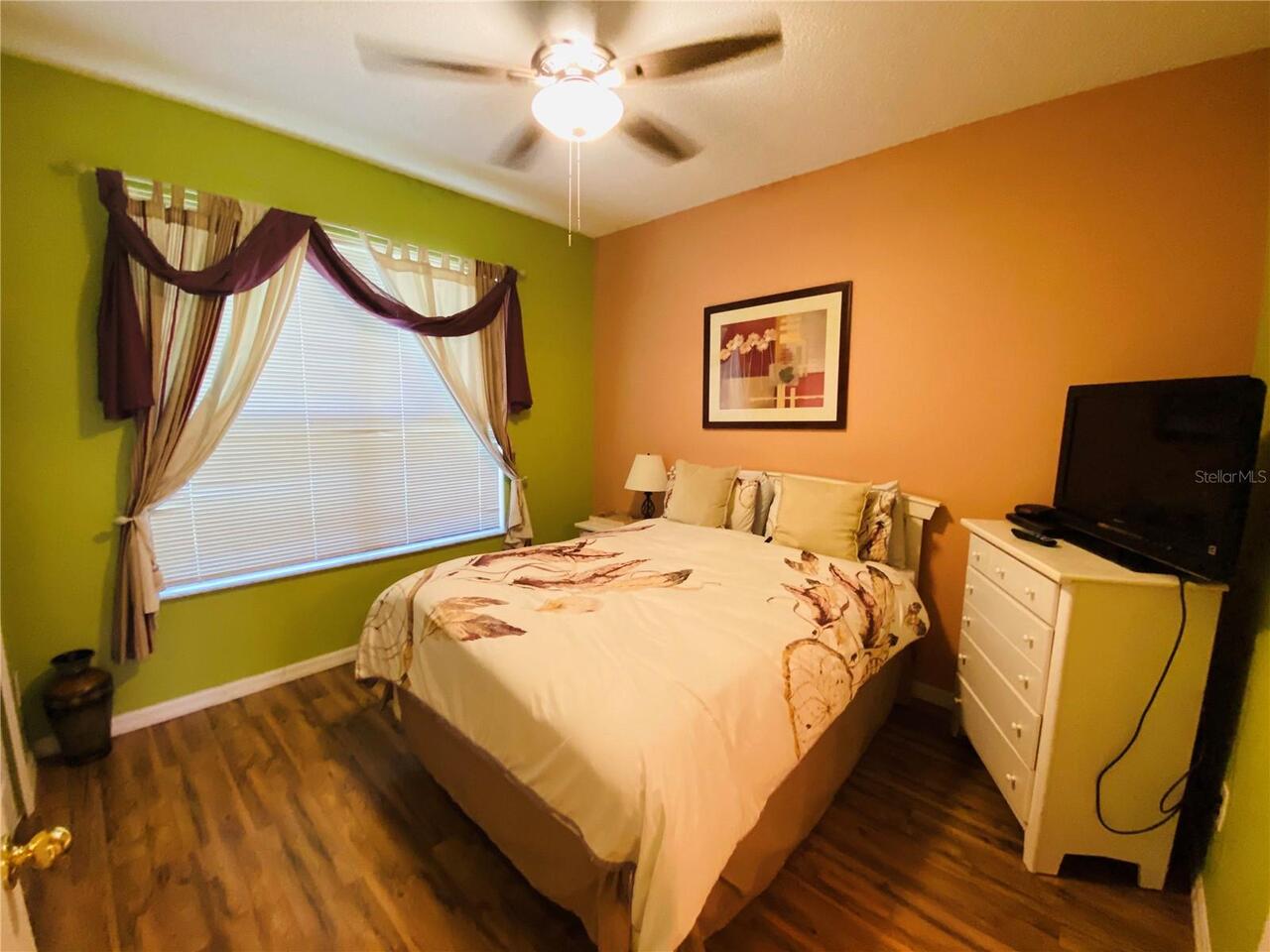 Listing Photo 14