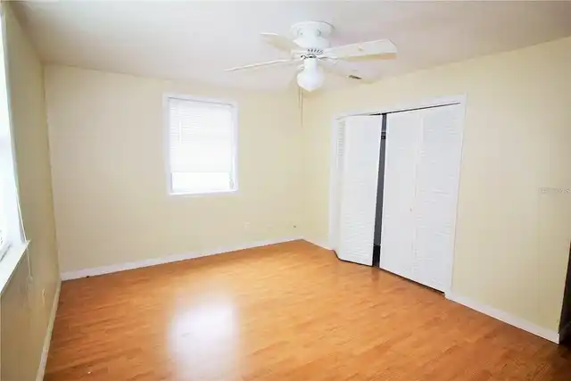 Listing Photo 9