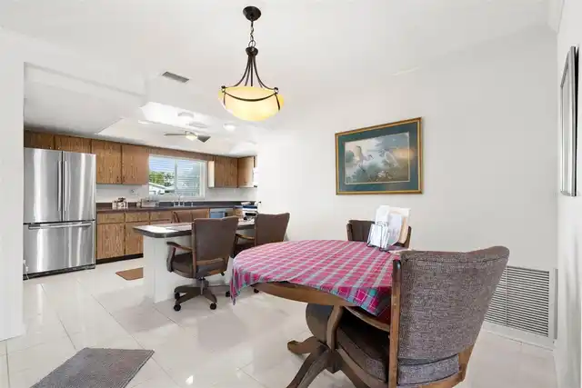Listing Photo 13