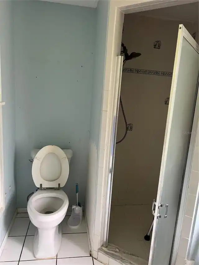 Listing Photo 9