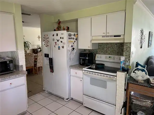 Listing Photo 16
