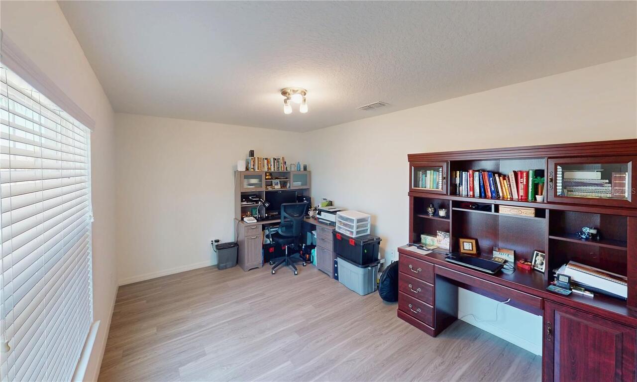 Listing Photo 44