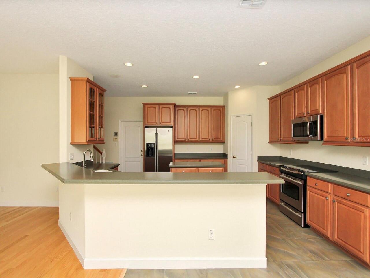 Listing Photo 15