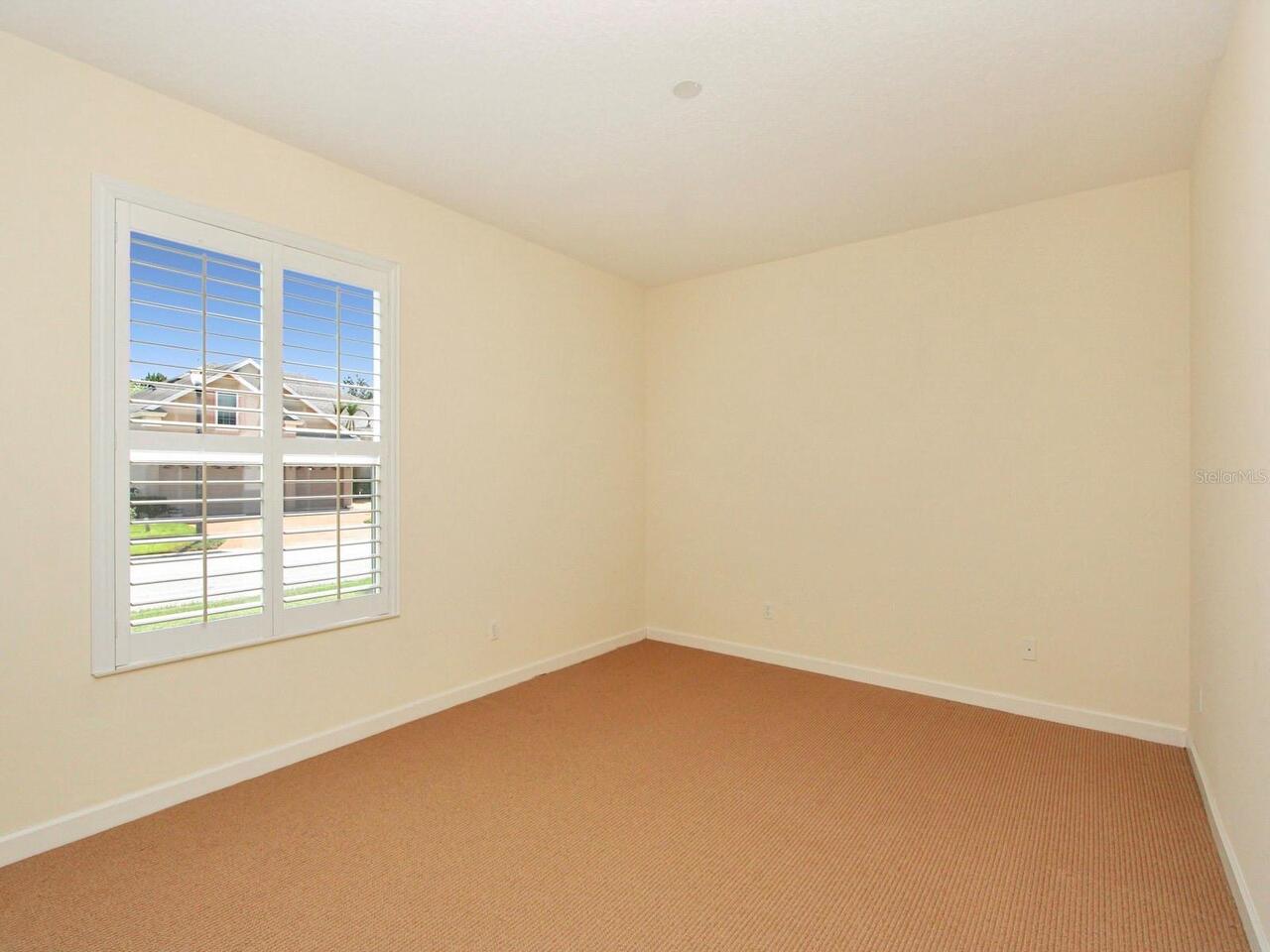 Listing Photo 24