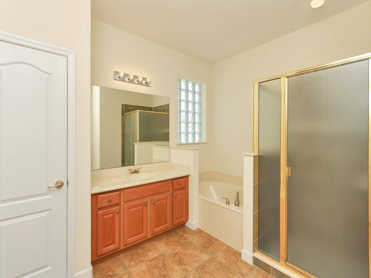 Listing Photo 26