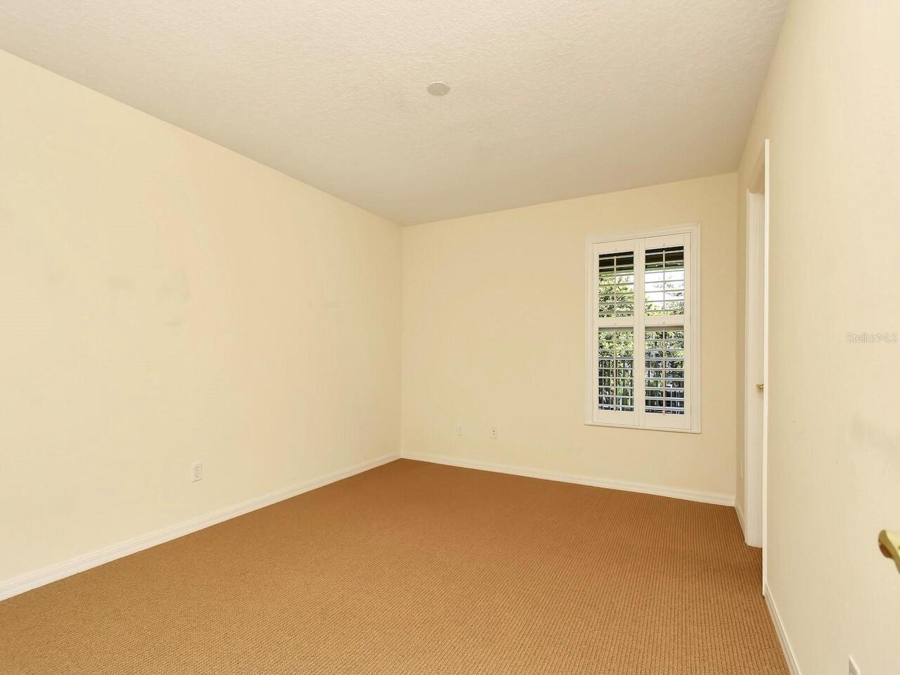 Listing Photo 33