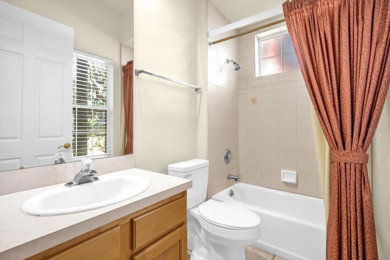 Listing Photo 10