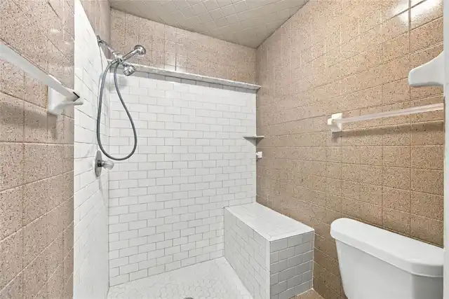 Listing Photo 24