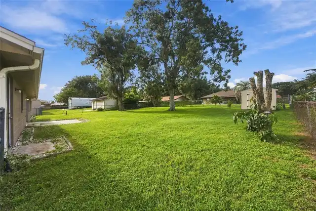Listing Photo 32