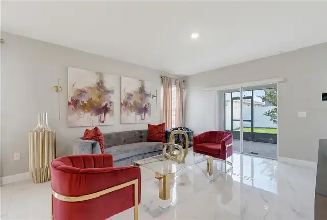Listing Photo 16