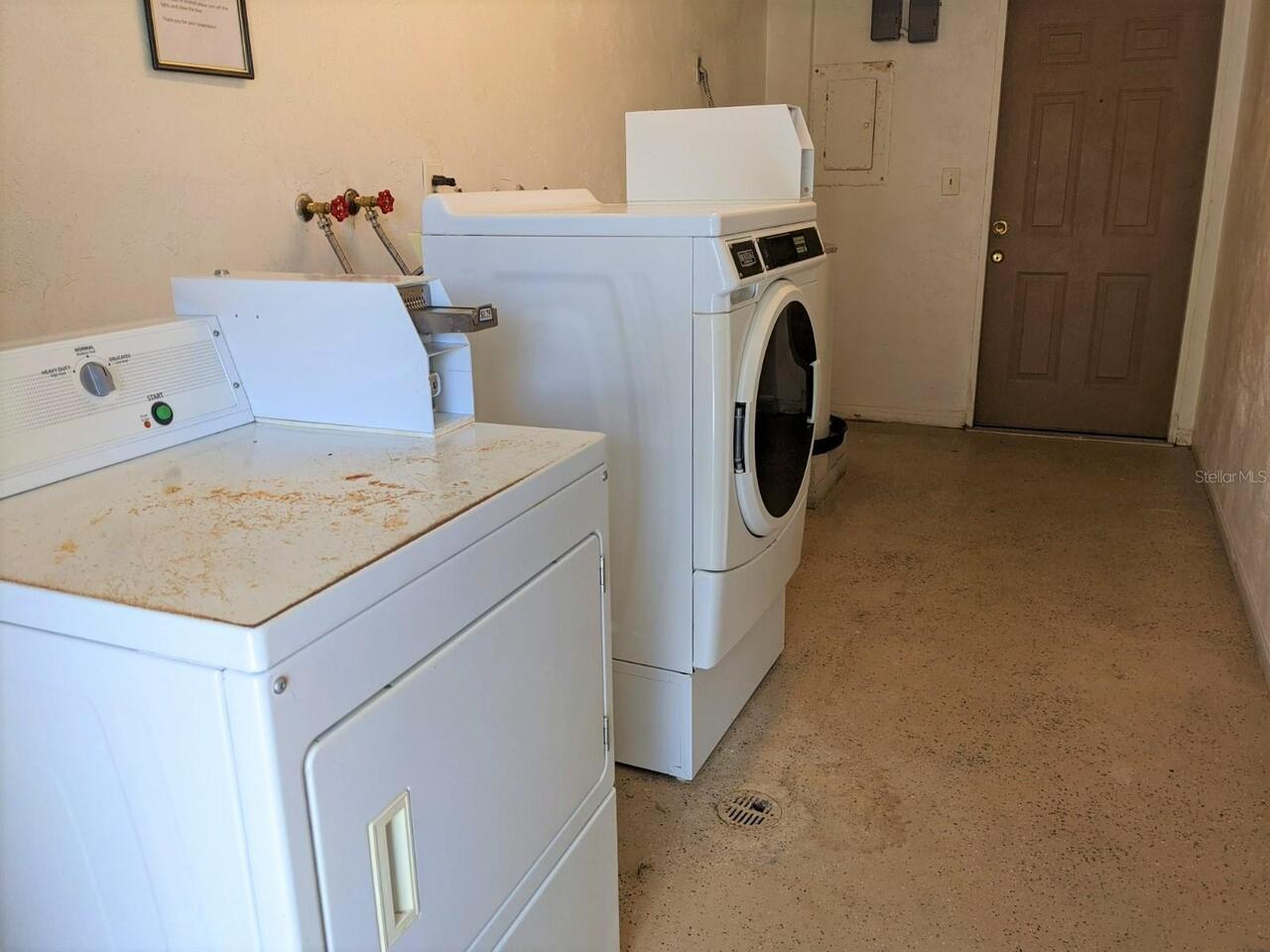 Listing Photo 11