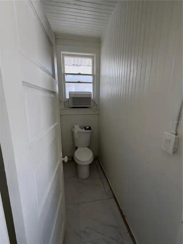 Listing Photo 34