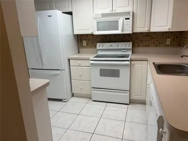 Listing Photo 7