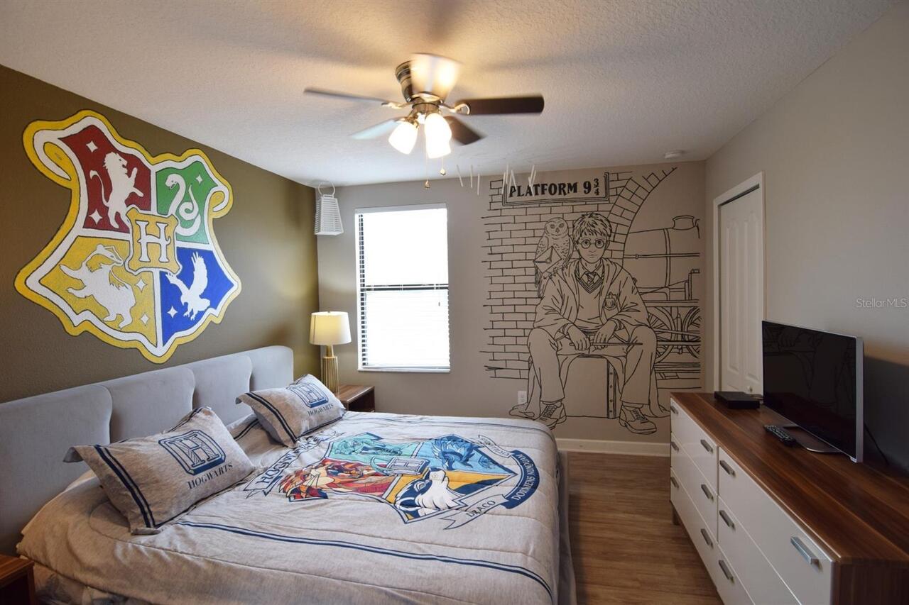 Listing Photo 9