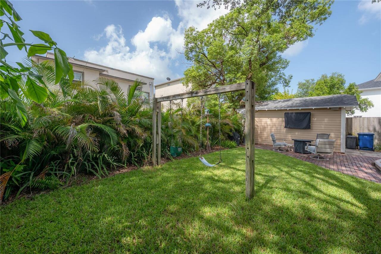 Listing Photo 23