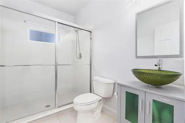 Listing Photo 22