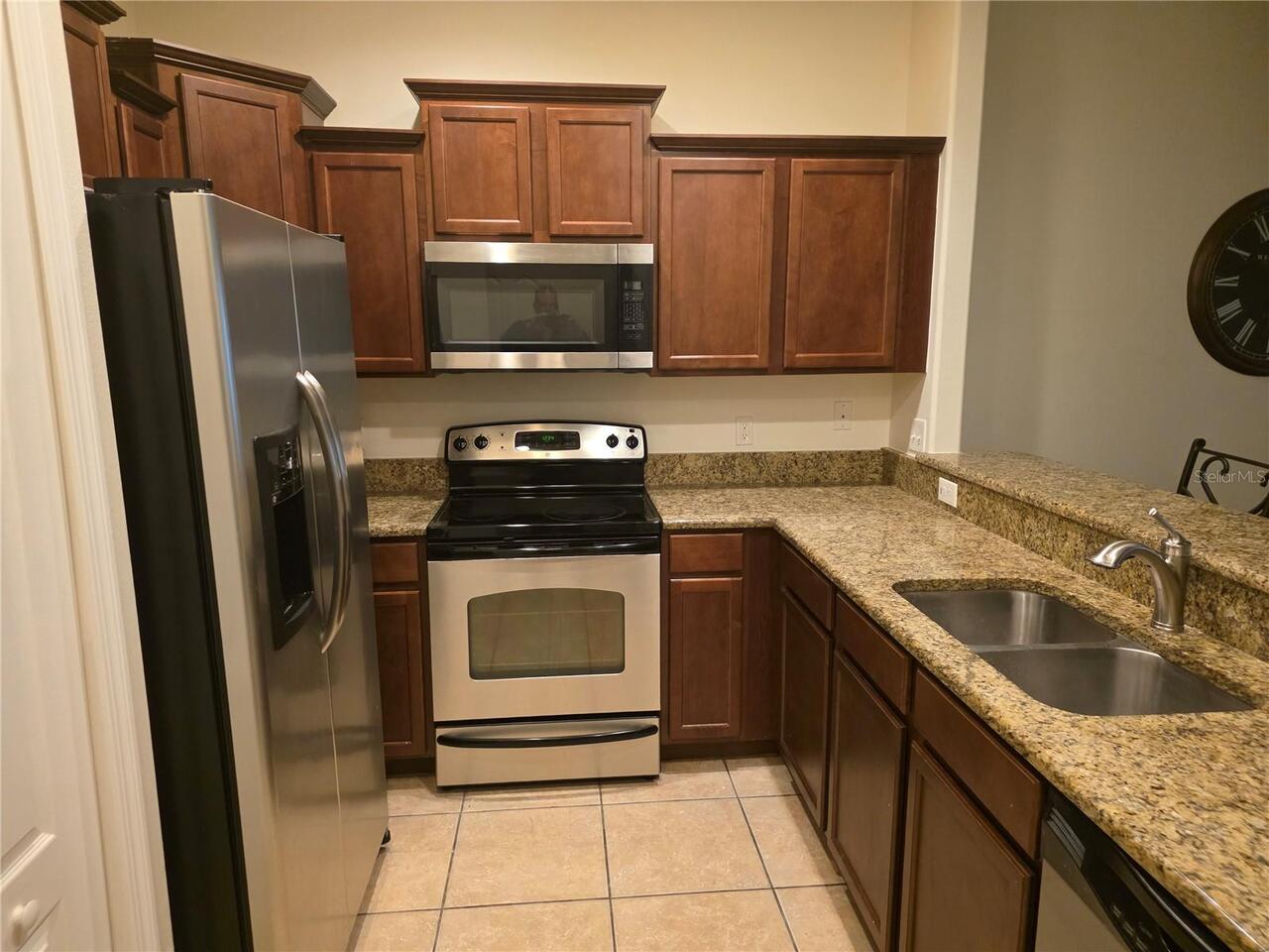 Listing Photo 7