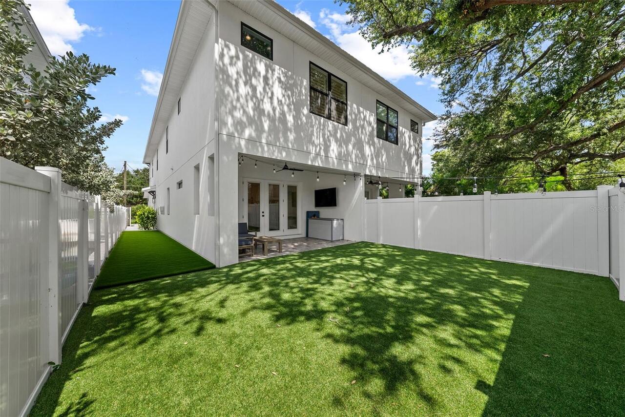 Listing Photo 17