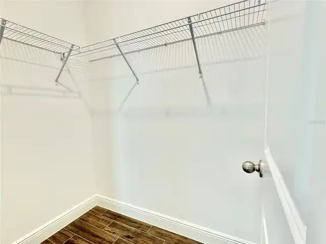 Listing Photo 24