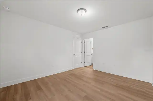 Listing Photo 35
